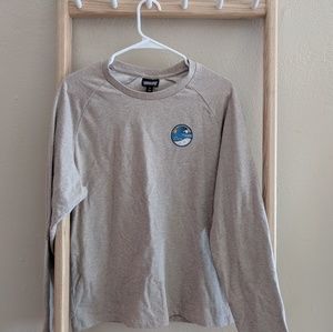 Patagonia Men's Lightweight Crew Neck (size M)